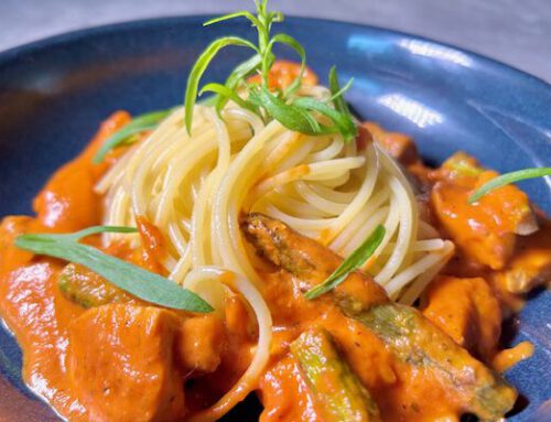 Schnelle Pasta mit Estragon und Hühnchen